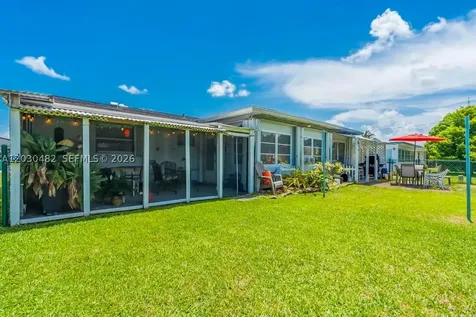 4923 NW 55th Court Tamarac FL 33319