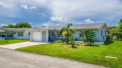 4923 NW 55th Court Tamarac FL 33319