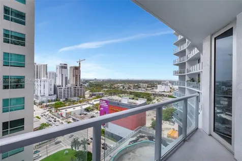 185 SW 7 Street Miami FL 33130