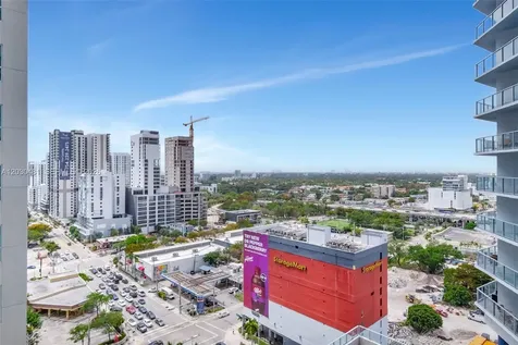 185 SW 7 Street Miami FL 33130