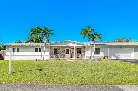 10600 SW 80th Court Miami FL 33156