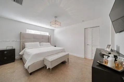 10600 SW 80th Court Miami FL 33156