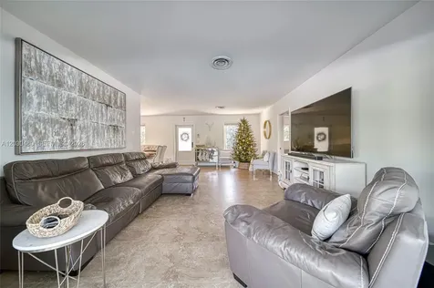 10600 SW 80th Court Miami FL 33156