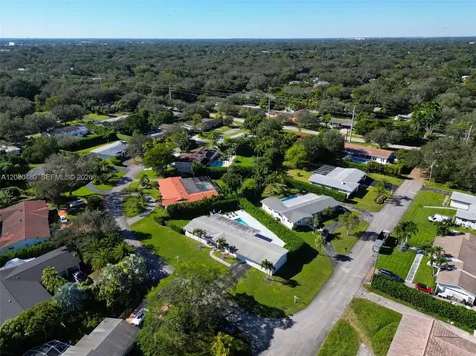 10600 SW 80th Court Miami FL 33156