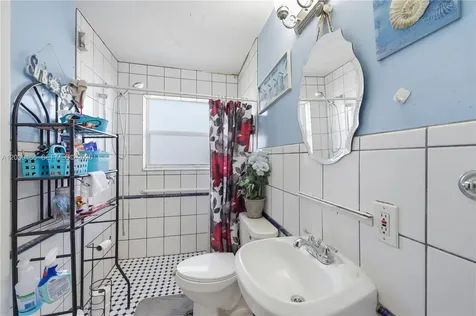 4801 NW 17th Street Lauderhill FL 33313
