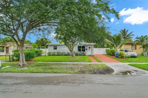 7220 Arthur Street Hollywood FL 33024