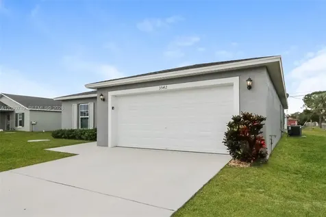 3542 SW Viceroy Street Port St. Lucie FL 34953