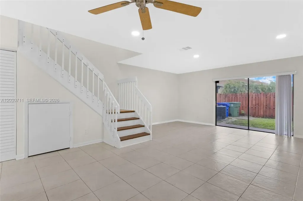 741 NW 105th Terrace Pembroke Pines FL 33026