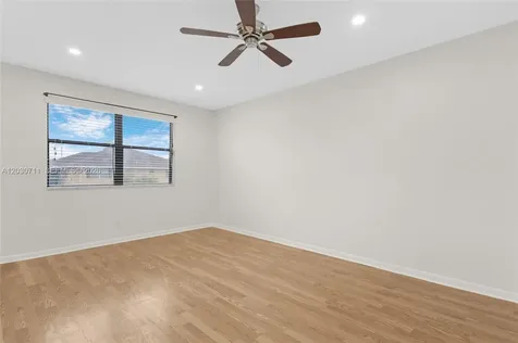 741 NW 105th Terrace Pembroke Pines FL 33026