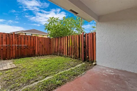741 NW 105th Terrace Pembroke Pines FL 33026