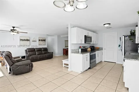 1526 SE Port St Lucie Boulevard Port St. Lucie FL 34952