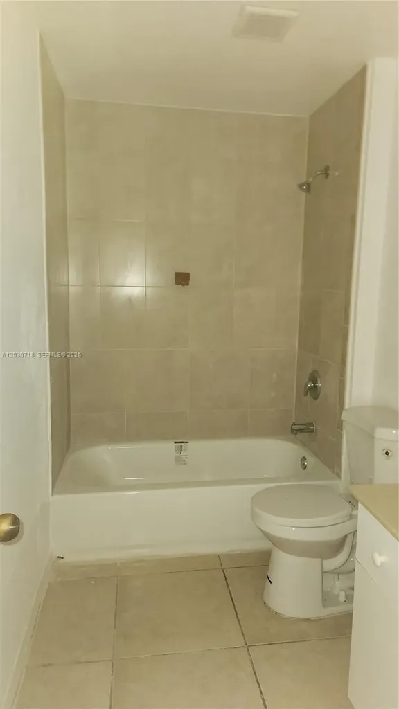 3826 SW 48th Avenue Hollywood FL 33023