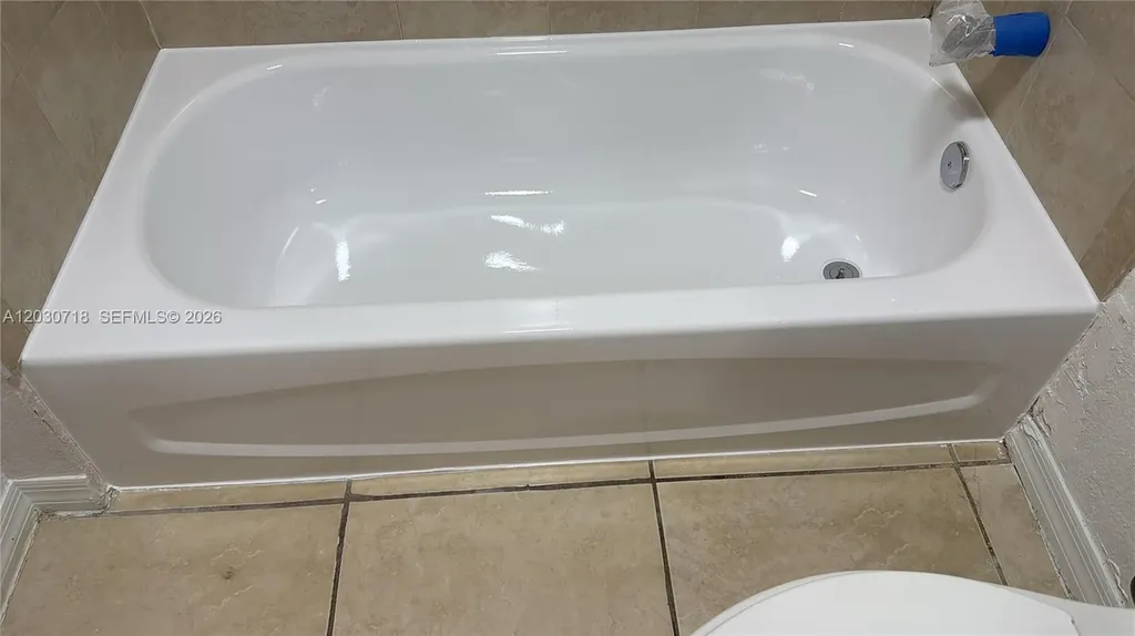 3826 SW 48th Avenue Hollywood FL 33023
