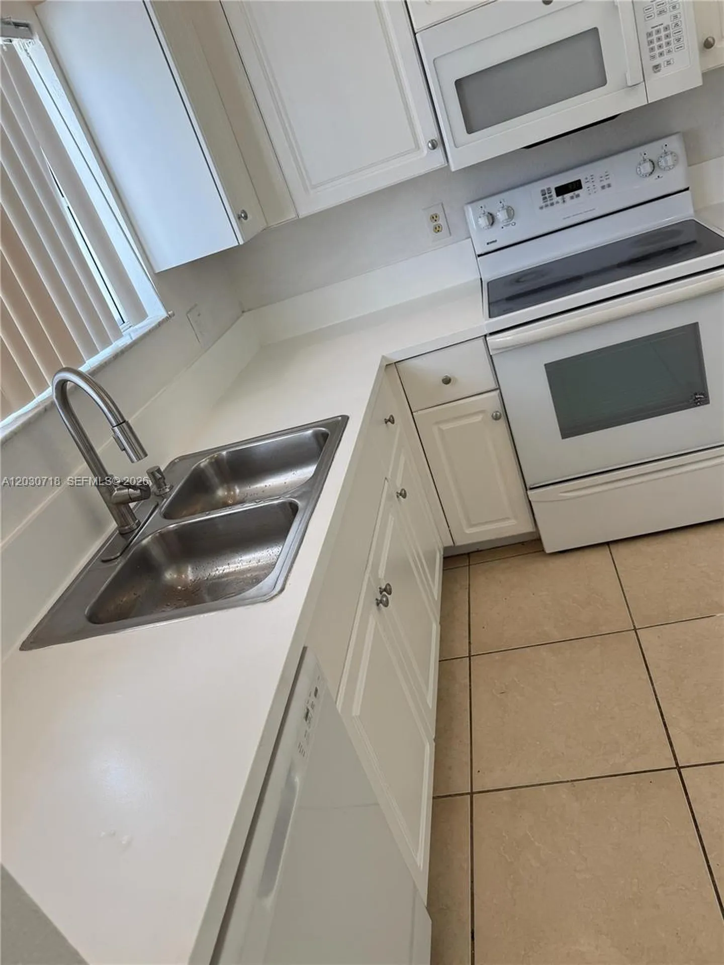 3826 SW 48th Avenue Hollywood FL 33023
