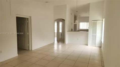 3826 SW 48th Avenue Hollywood FL 33023