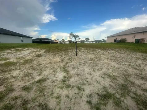 2911 El Dorado Boulevard N Cape Coral FL 33993