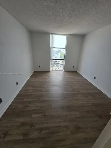 North Miami FL 33181
