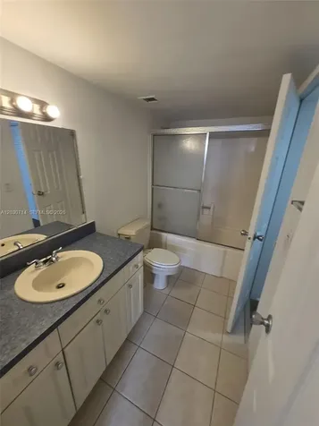 North Miami FL 33181