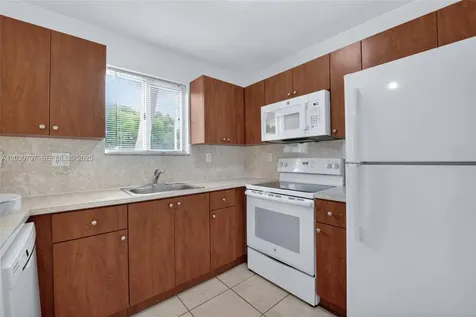 2721 SE 12th Place Homestead FL 33035