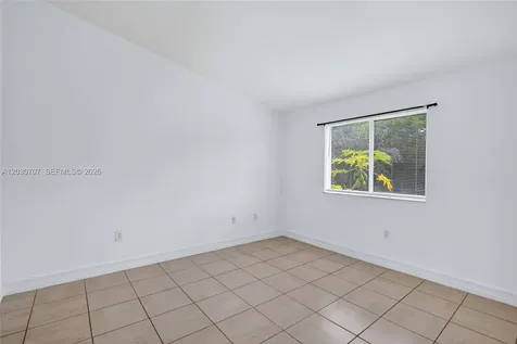 2721 SE 12th Place Homestead FL 33035