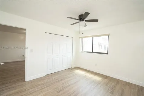 2740 W 62nd Place Hialeah FL 33016