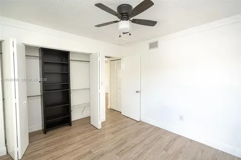 2740 W 62nd Place Hialeah FL 33016