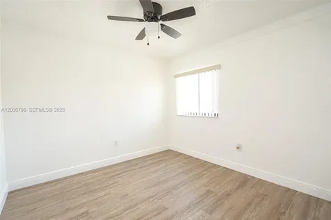 2740 W 62nd Place Hialeah FL 33016
