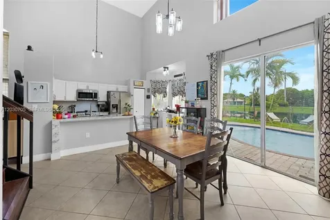 2001 SE 14th Circle Homestead FL 33035