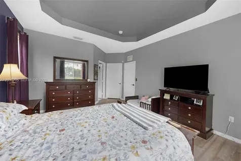 2001 SE 14th Circle Homestead FL 33035