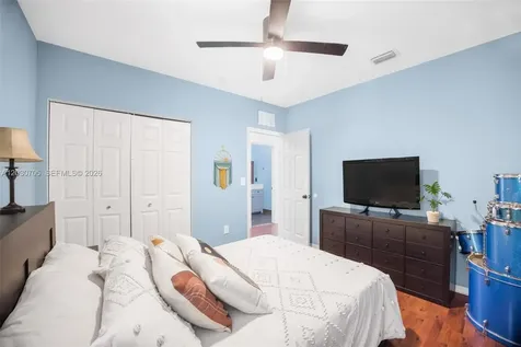 2001 SE 14th Circle Homestead FL 33035