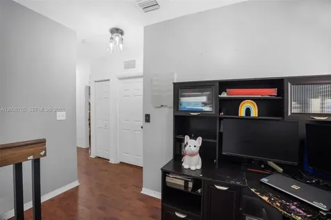2001 SE 14th Circle Homestead FL 33035