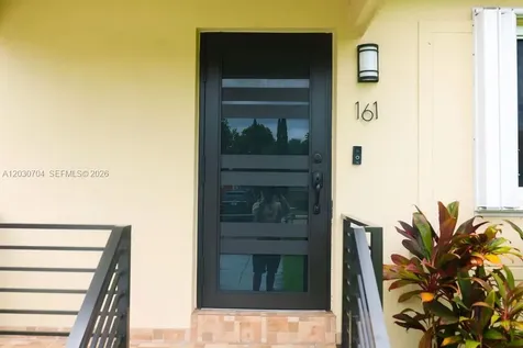 161 E 36th Street Hialeah FL 33013