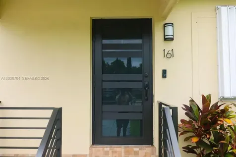 161 E 36th Street Hialeah FL 33013
