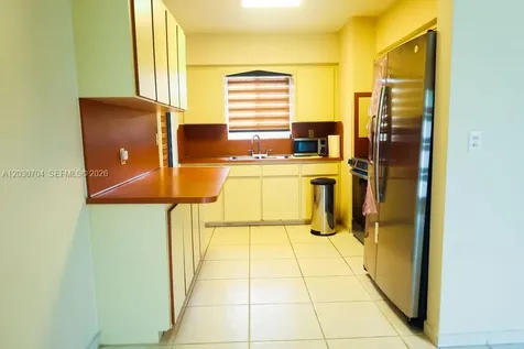 161 E 36th Street Hialeah FL 33013
