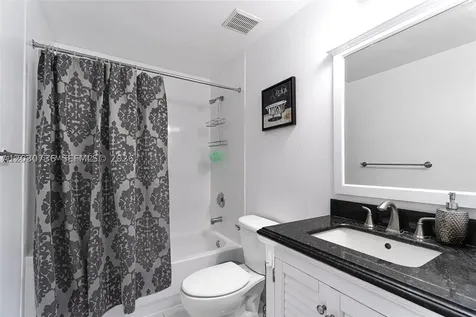 6340 NW 114th Avenue Doral FL 33178
