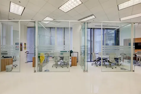 1200 Brickell Avenue Miami FL 33131