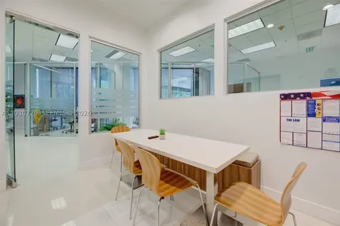 1200 Brickell Avenue Miami FL 33131