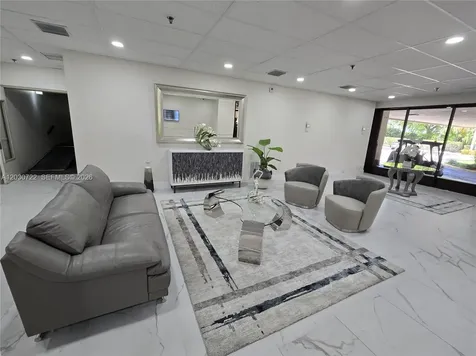 900 NE 195th Street Miami FL 33179