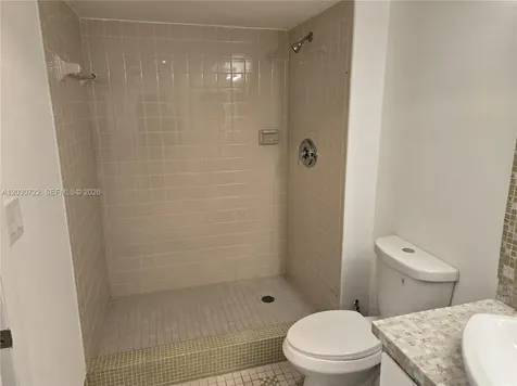 900 NE 195th Street Miami FL 33179