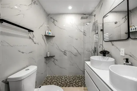 285 NW 45th Street Miami FL 33127