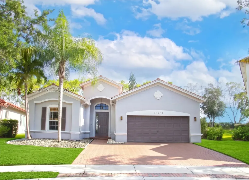19548 S Whitewater Avenue Weston FL 33332