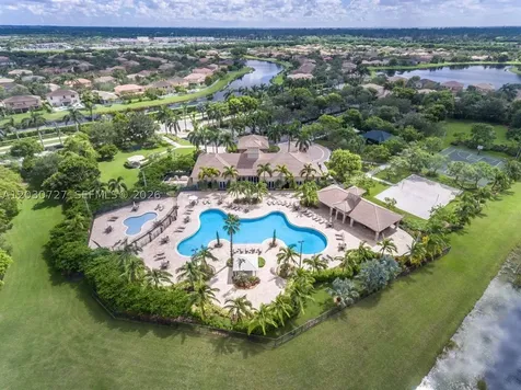 19548 S Whitewater Avenue Weston FL 33332