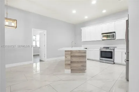 19548 S Whitewater Avenue Weston FL 33332