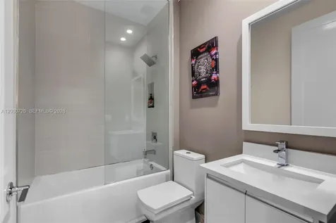 10545 NW 63rd Terrace Doral FL 33178