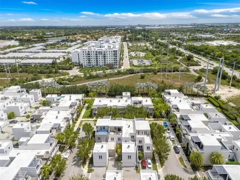 10545 NW 63rd Terrace Doral FL 33178