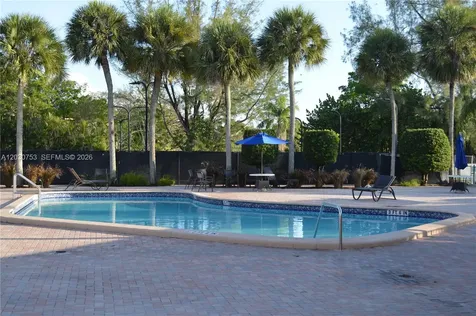 3932 Estepona Avenue Doral FL 33178