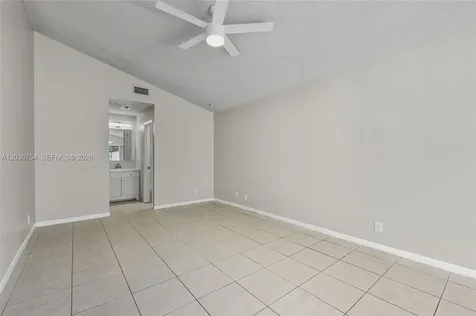 North Lauderdale FL 33068