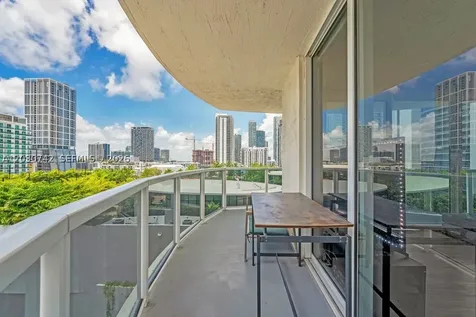 601 NE 23rd Street Miami FL 33137