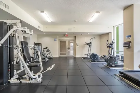 601 NE 23rd Street Miami FL 33137