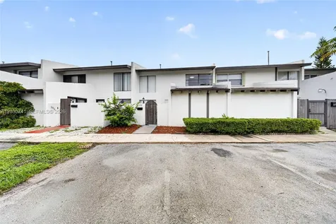 6912 SW 110th Avenue Miami FL 33173